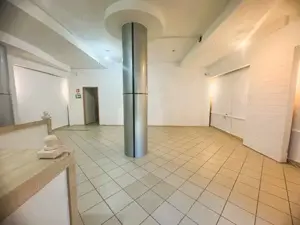 Spatiu comercial de inchiriat 175 mp zona Minulescu