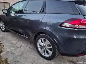 Vand Renault Grandtour an fabricatie 2017,benzină.  - imagine 2