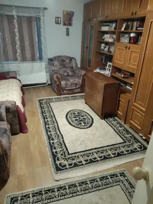 Casa de vanzare - zona Bariera - imagine 5