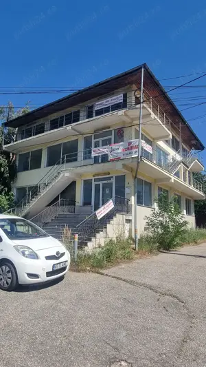 Inchiriez demisol, parter si 2 etaje,  Pitesti, Craiovei, str. Darzu