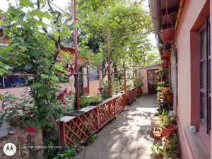 Casa de vanzare in Chercea, teren 420mp