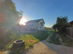 5 camere - 3 bai - 200 mp utili - teren 920 mp - Domnesti - Craitei - imagine 14