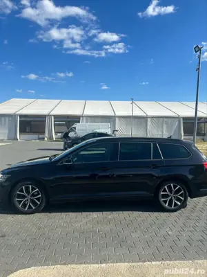Volkswagen Passat 2.0 TDI DSG 2021 - imagine 9