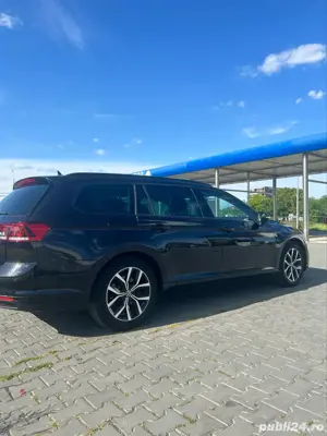 Volkswagen Passat 2.0 TDI DSG 2021 - imagine 5