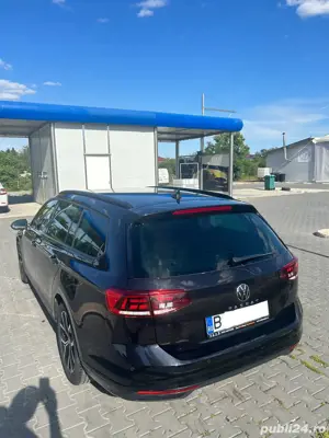 Volkswagen Passat 2.0 TDI DSG 2021 - imagine 8
