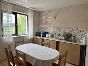 Hotel / Pensiune cu 18 camere de vânzare Durau - imagine 20