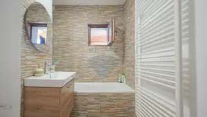 De vanzare 4 camere Racadau-zona Parcul Trandafirilor - imagine 15