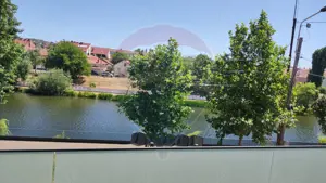 De inchiriat apartament 3 camere lux  etaj 1 zona podul Centenar - imagine 17