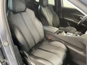 Peugeot 3008 - imagine 9