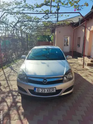 Opel Astra H GTC - imagine 3 Opel Astra H GTC - imagine 3