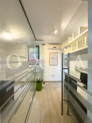 OX666  Pretabil Pentru Birou, zona Medicina. - imagine 4