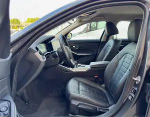 BMW Seria 3 318i AT - imagine 6