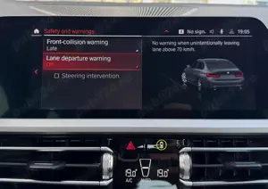 BMW Seria 3 318i AT - imagine 20