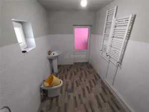 Oravita, Casa Rezidentiala, 7 Incaperi, 1151mp Teren, ZERO Comision Cumparator - imagine 9