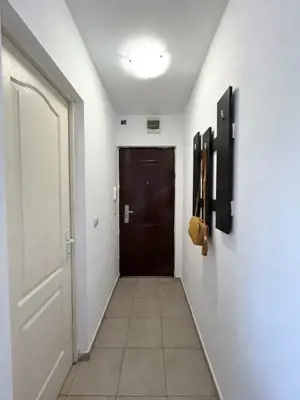 Apartament 2 camere, modern, decomandat in Complexul Studențesc  - imagine 7