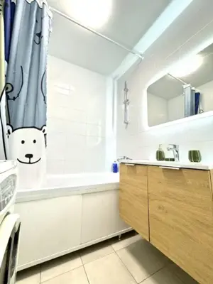 Ofer spre inchiriere apartament cu 2 camere in zona Titan - imagine 4