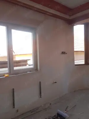 Caut muncitor in constructi finisaje