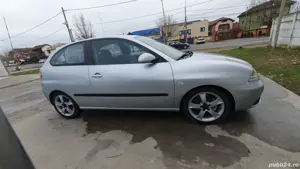 Seat Ibiza Sport Edition - 1.4 benzina 16V 100 CP + 10% Reducere - imagine 2
