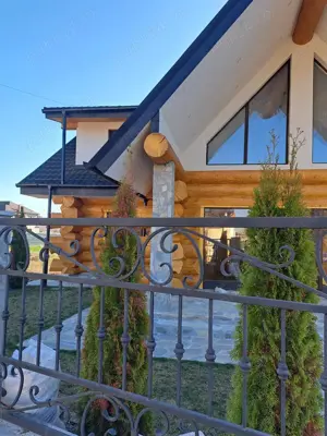 Casa speciala de vanzare , din busteni de lemn , 257.000 euro neg . - imagine 18