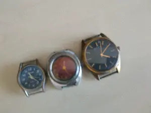 Vand ceasuri de mana