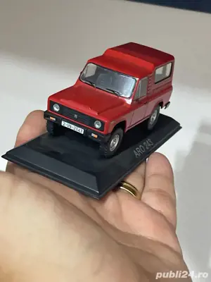 Macheta Aro 243 - imagine 1