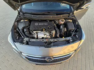 Opel Astra 1.6 CDTI DPF ecoFLEX Sports TourerStart Stop Edition - imagine 5