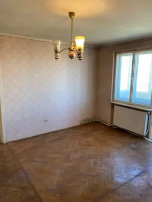 Apartament de vanzare 2 camere , Str Paulesti , et 3 , 62.000 euro neg.
