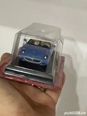 macheta Ferrari California