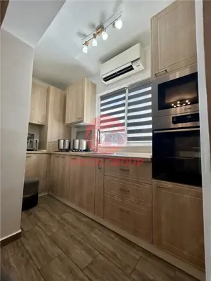 Apartament 4 camere in Bloc Nou, Mobilat si Utilat Premium, Zona Kaufland Navodari - imagine 3