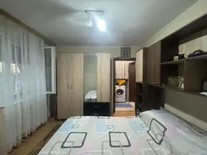 2 cam, 45 mp, bloc caramida, parter, ultracentral - str. Pacii - imagine 3 2 cam, 45 mp, bloc caramida, parter, ultracentral - str. Pacii - imagine 3