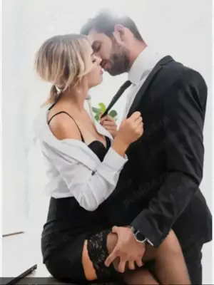 Relație reciproc avantajoasa cu o doamna discreta