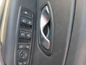 Vând Renault Megane 3 1.9 dci an 2010 - imagine 6