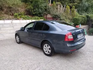 Skoda Octavia II 2010 1,6 diesel 105 CP - imagine 5
