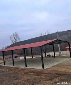 vând hală metalică de pe stoc la 