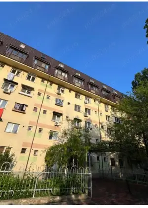 Garsoniera cf 3 poarta faur 4