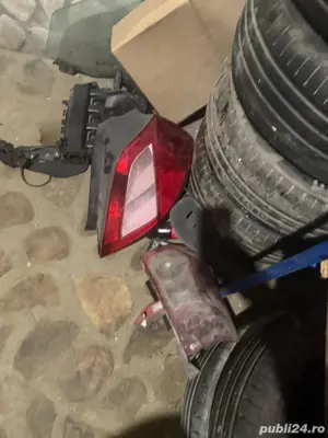 capota clio, stopuri, faruri, etc - imagine 4 capota clio, stopuri, faruri, etc - imagine 4