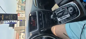 Vând Audi Q5 - imagine 7