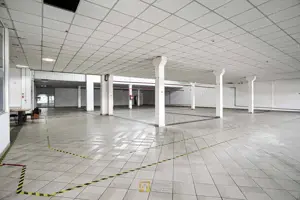 Hala de inchiriat in Arad 762 mp zona centrala Arad - imagine 3