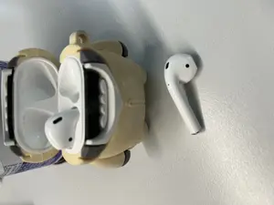 Apple AirPods 2 casti