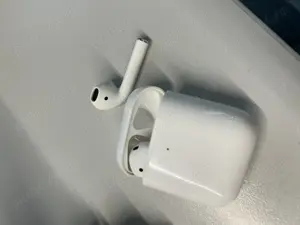 Apple AirPods 2 casti - imagine 2