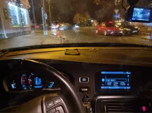 Volvo V60 2.4 D6 AWD 4x4 Plug-In Hybrid 285 C.P - imagine 3