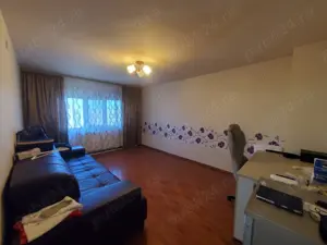 Vanda schimb apartament 3 camere, decomandat, 2 balcoane, 2 bai, 4 4