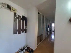 Vanda schimb apartament 3 camere, decomandat, 2 balcoane, 2 bai, 4 4 - imagine 7