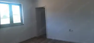 Vând Casa  an Gri  cu Gradina - imagine 7