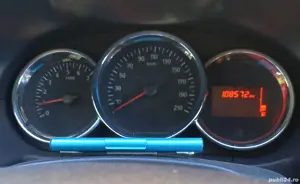 Vand Dacia Duster Prestige Suv 4x2 - imagine 2