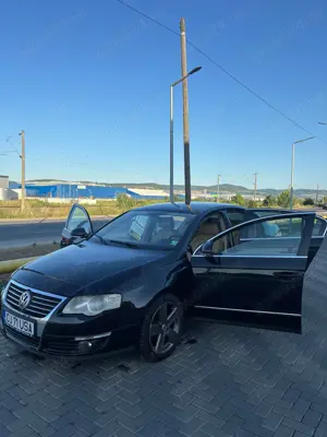 Volkswagen Passat B6 Manual   2.0 TDI 140CP   2007    Berlina - imagine 5