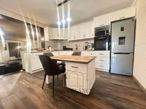 Sanmihaiu Roman Casa 5 Camere 145mp Utili 500mp Teren - Panouri Solare - imagine 4