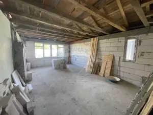 Casă de vanzare sat Rosioara - imagine 19