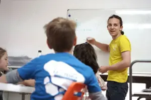 Asistent educator Montessori pentru comunitatea 0-3 ani