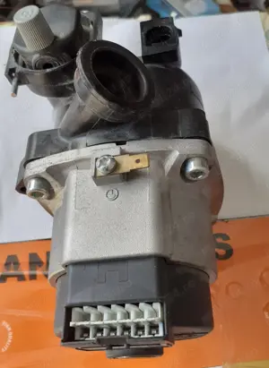 Pompă Wilo pentru  centrală  Ariston  - imagine 2